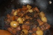 梅干菜芋艿烧的做法