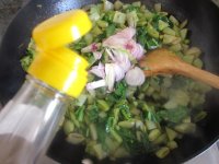 蚝油白菜扁豆的做法