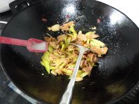 黄瓜溜肉片的做法