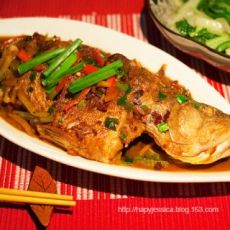 红烧鲈鱼-简单漂亮快手菜的做法
