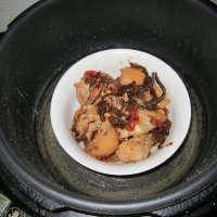 咸豆豉蒸猪蹄的做法