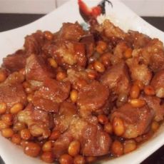 黄豆焖猪肉的做法