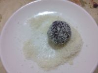 椰蓉球的做法，紫薯椰蓉球的9步制作方法