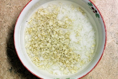 丝瓜燕麦海鲜粥做法步骤1