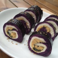 海苔紫薯肉松卷的6步做法