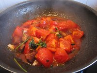 排骨烩番茄的做法