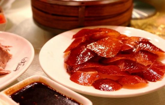 北京代表菜：北京烤鸭的做法