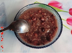 红豆薏米杂粮粥步骤6