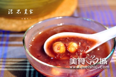 紫米红莲大枣营养粥