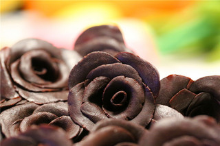 一起来手工巧克力玫瑰花吧！