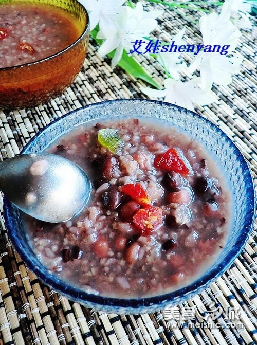 红豆薏米杂粮粥