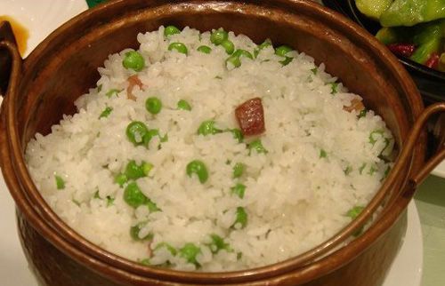 丽江十大名小吃之丽江豆焖饭的做法