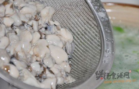 双菜海蛎粥的做法