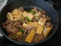 蚝油豆腐炒肉片的做法