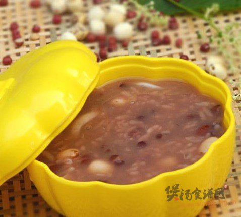 莲子百合红豆粥的做法