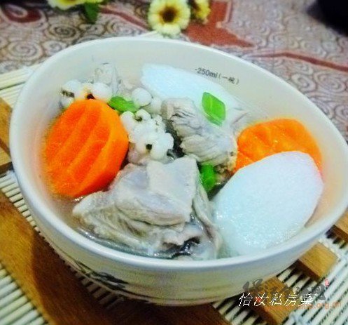薏米山药煲鸭汤的做法