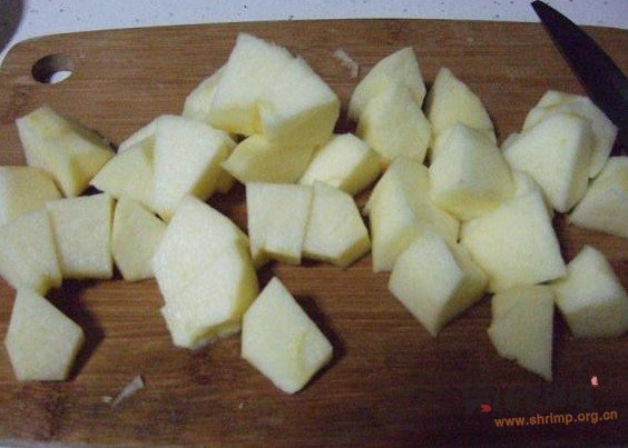 苹果李干汤的做法