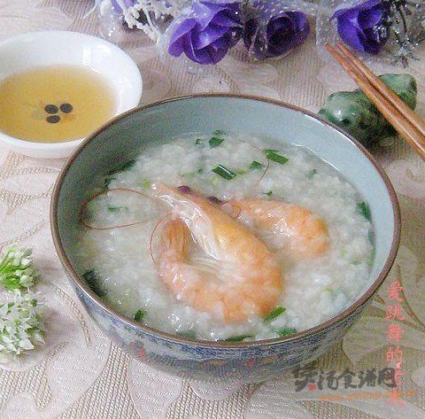 韭菜花鲜虾糯米粥的做法