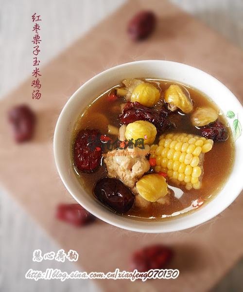 红枣玉栗枸杞煲鸡汤的做法