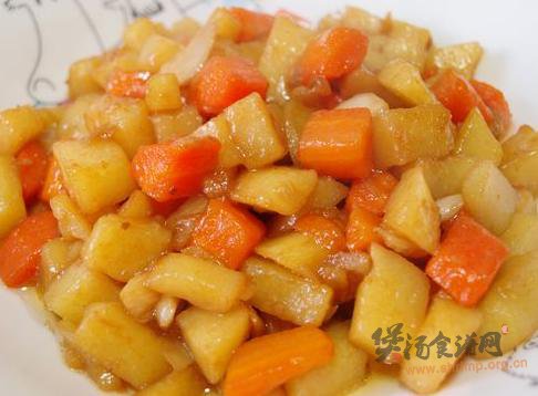 土豆炖胡萝卜的做法