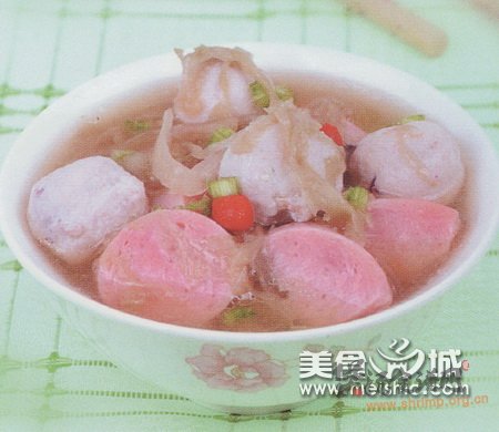 酸菜鱼丸汤的做法