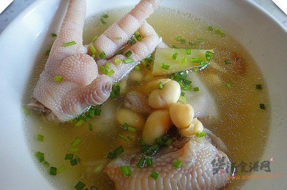 黄豆鸡脚汤的做法