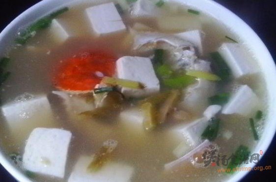 蟹壳豆腐汤的做法