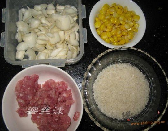 玉米百合肉碎粥的做法