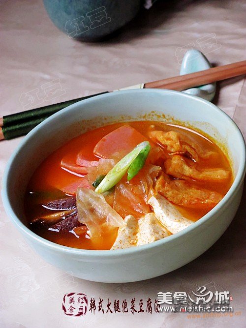韩式火腿泡菜豆腐汤的做法