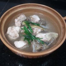 天然石斑鱼汤的做法