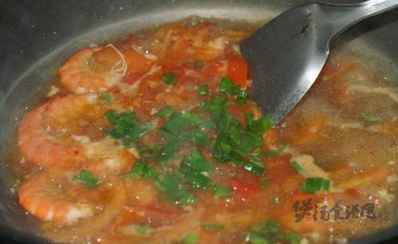 蕃茄鲜虾汤的做法