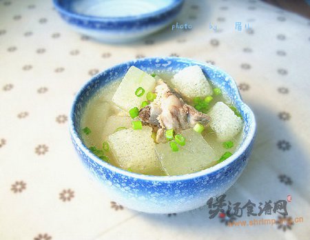 竹荪冬瓜排骨汤的做法