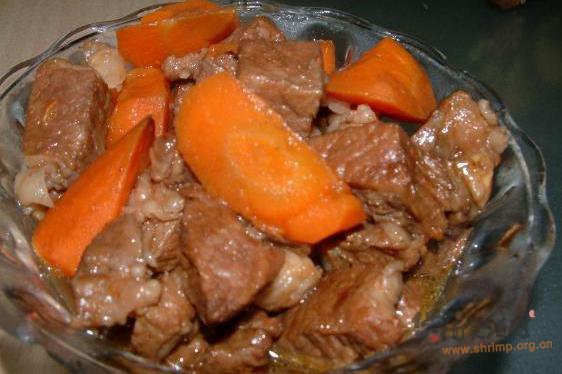 牛肉炖胡萝卜的做法