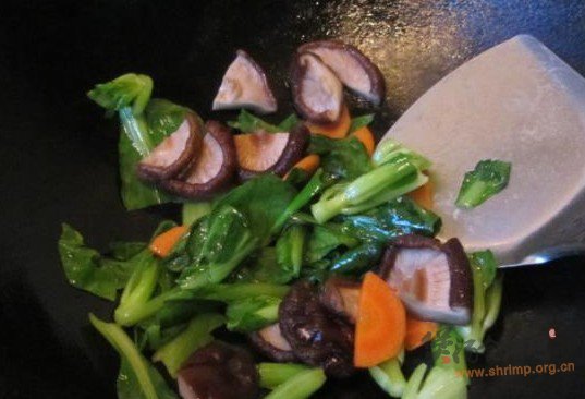 青菜香菇汤的做法