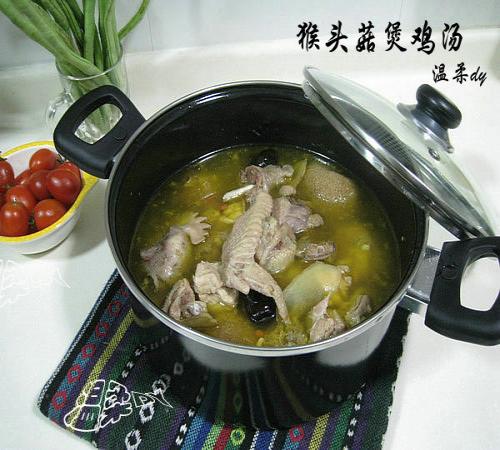猴头菇煲鸡汤的做法