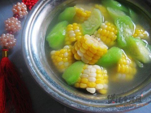 棱瓜玉米汤的做法