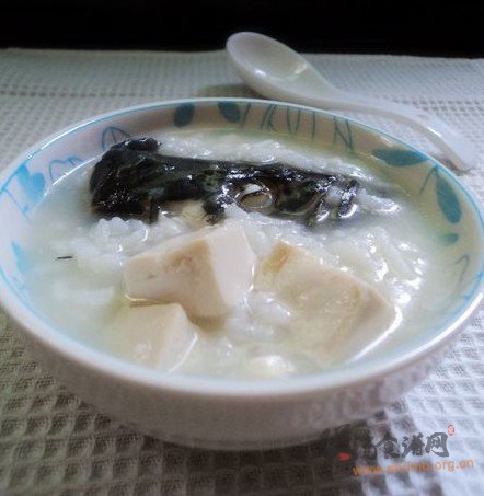 鳌花鱼豆腐粥的做法