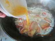 西红柿金针菇蛋汤的做法