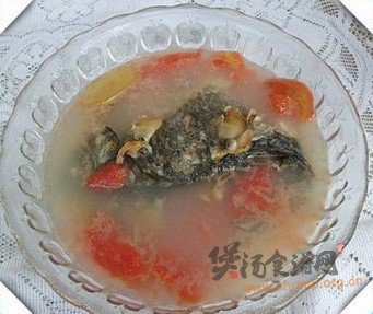 鲫鱼麻蛤汤的做法