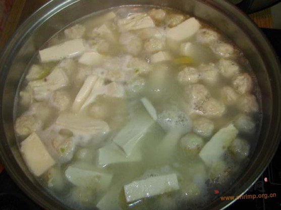肉丸豆腐汤的做法