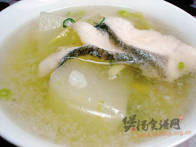 冬瓜生鱼汤的做法