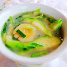 鲜带子丝瓜汤的做法