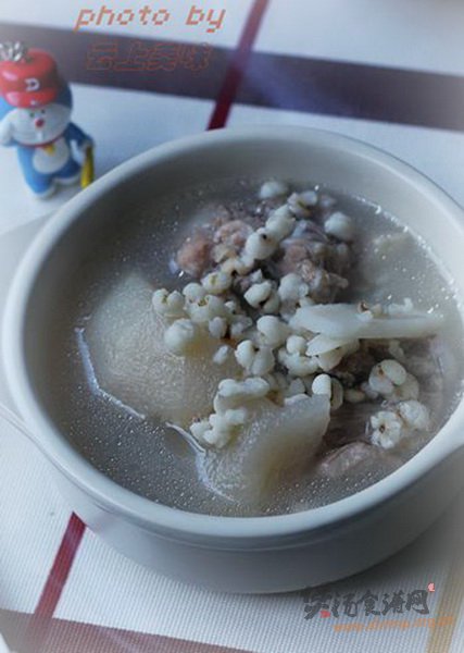 薏米大梨猪骨汤的做法