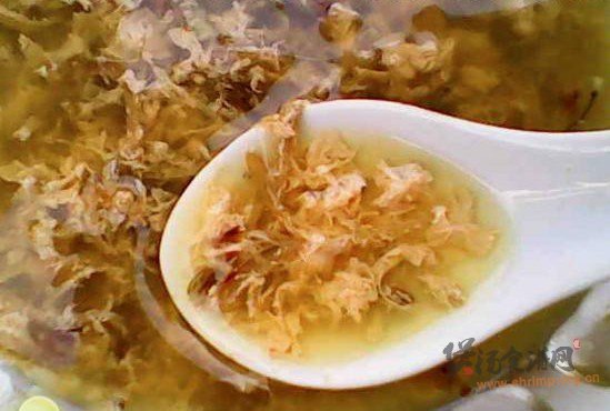 金银花鸡蛋汤的做法