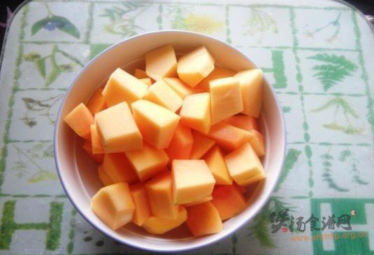 木瓜红豆甜汤的做法