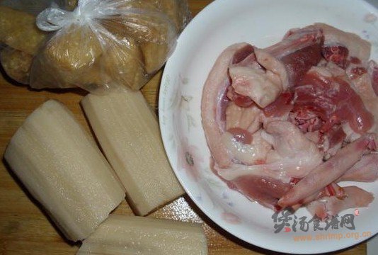鸭肉莲藕粥的做法