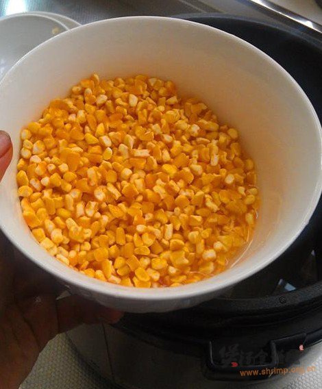 黄金玉米粥的做法