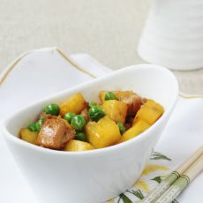 豌豆菠萝鸡丁的做法
