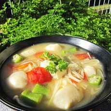 鱼丸豆腐味噌汤的做法