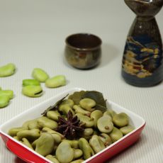 五香煮蚕豆的做法